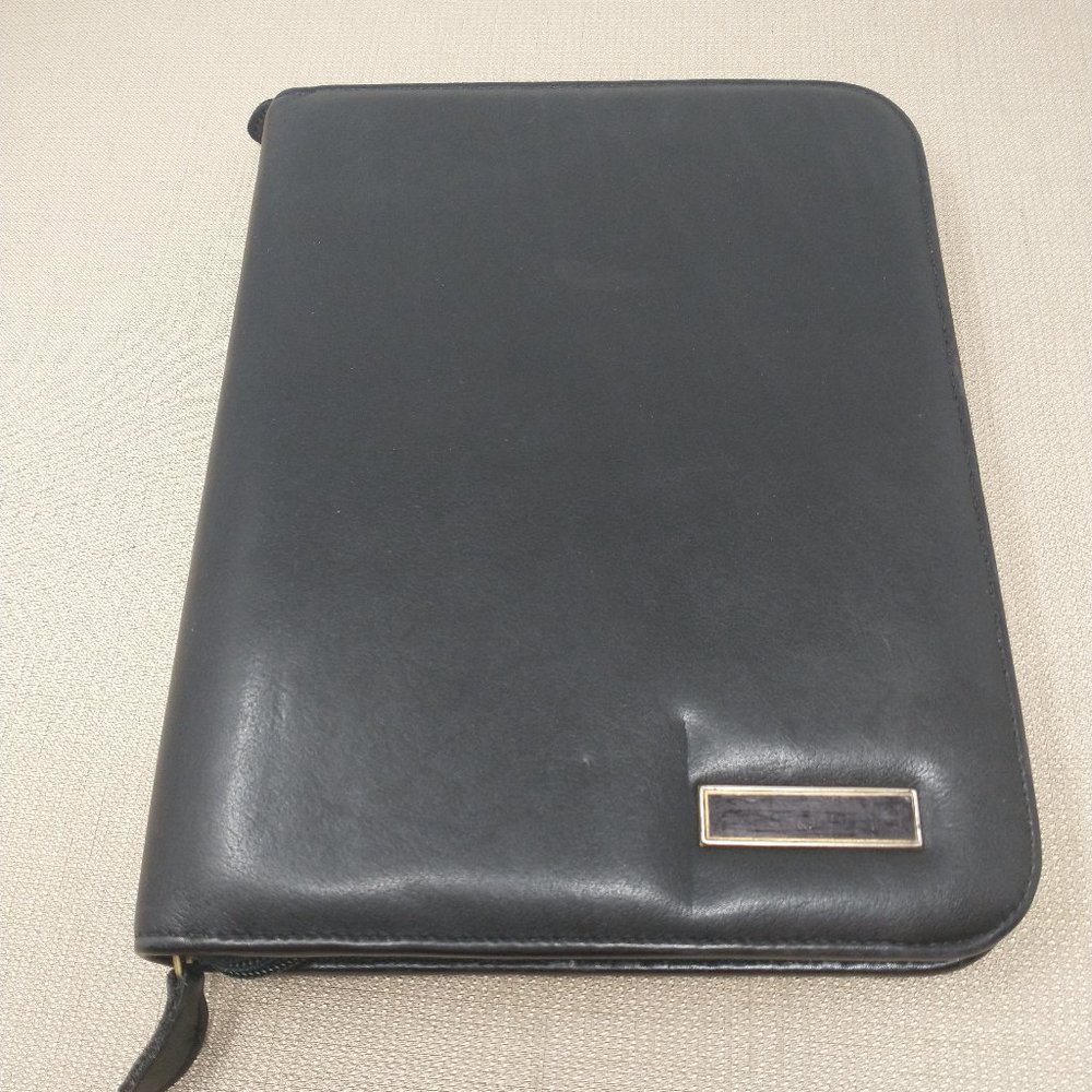 DAY-TIMER DESK SIZE BLACK LEATHER PLANNER COVER